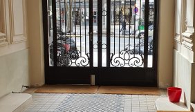 ENTREE IMMEUBLE 6aa9758f5796b599820416.jpg