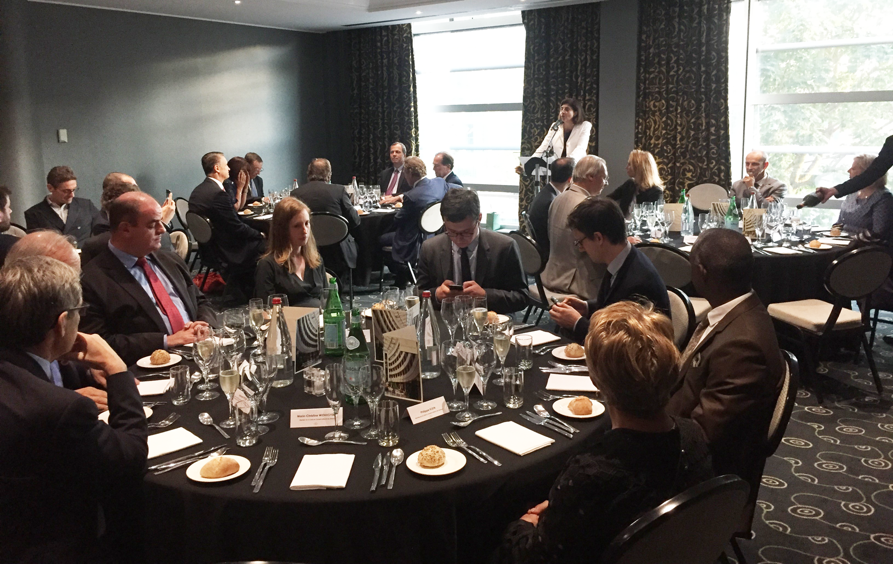 Presidente diner 4 6944535cf3ecc8.11123056.png