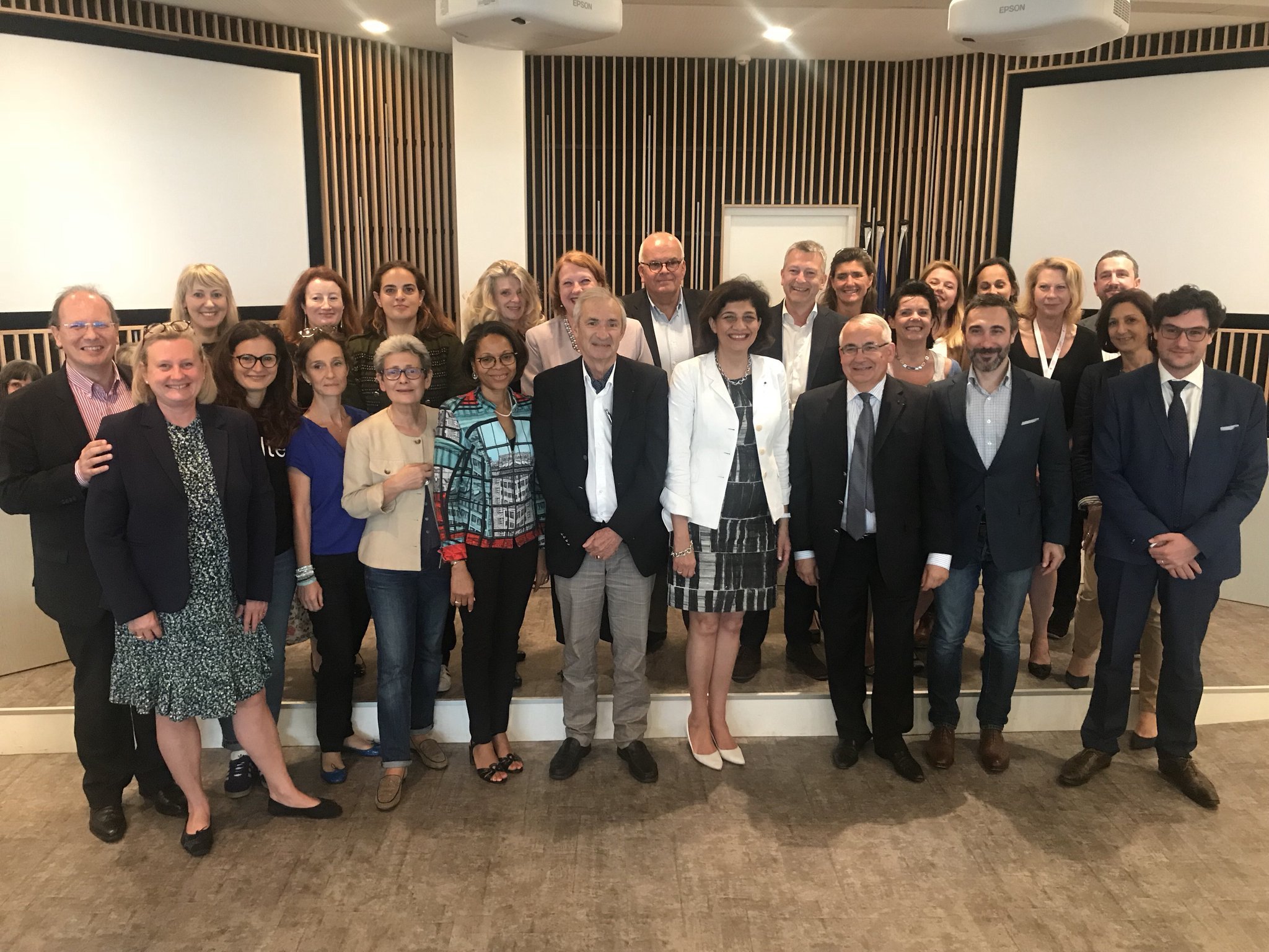 Reunion des CRFPA CNB 2018 69445362a18a03.88846826.jpeg